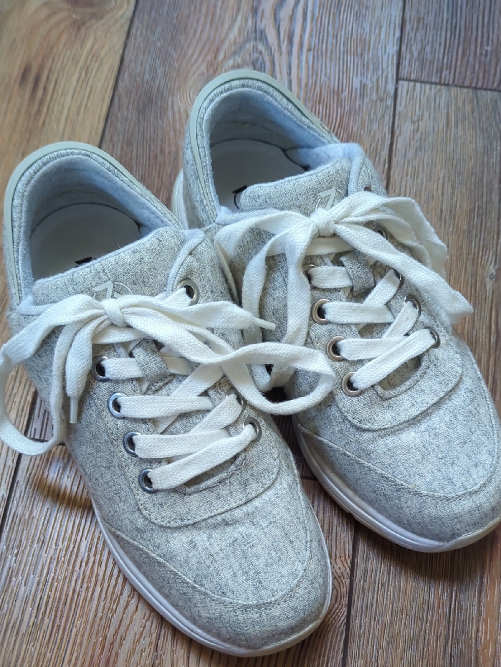 Zeba Women's Sneakers Tennis Shoes 8